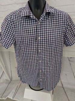 Perry Ellis button down shirt size M