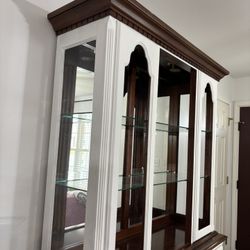 China Cabinet Hutch, Top Part Only.