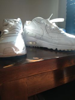 White nike air Max lightly used