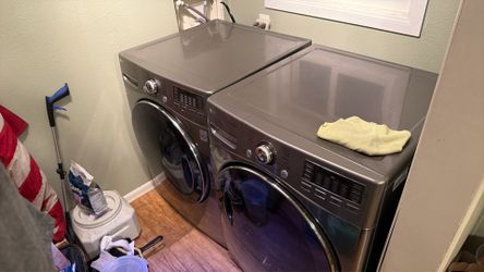 Washer & dryer