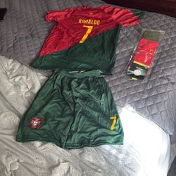Boys 3 Piece Ronaldo Jersey Big Kid Size 10-12 Or 30