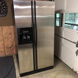 Refrigerator for Sale!