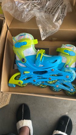 Rollerblades for kids size small