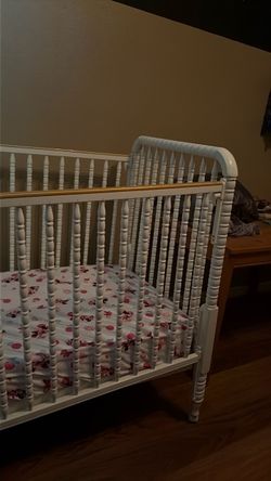 Baby crib with new mattress
