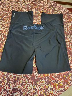 Womens Reebok work out yoga pants Medium