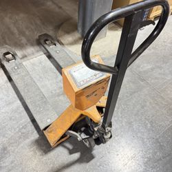 Pallet Jack 
