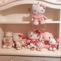 Hello Kitty Plush Lot