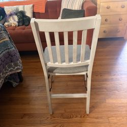 Padded Wood Folding Chair - Like New
