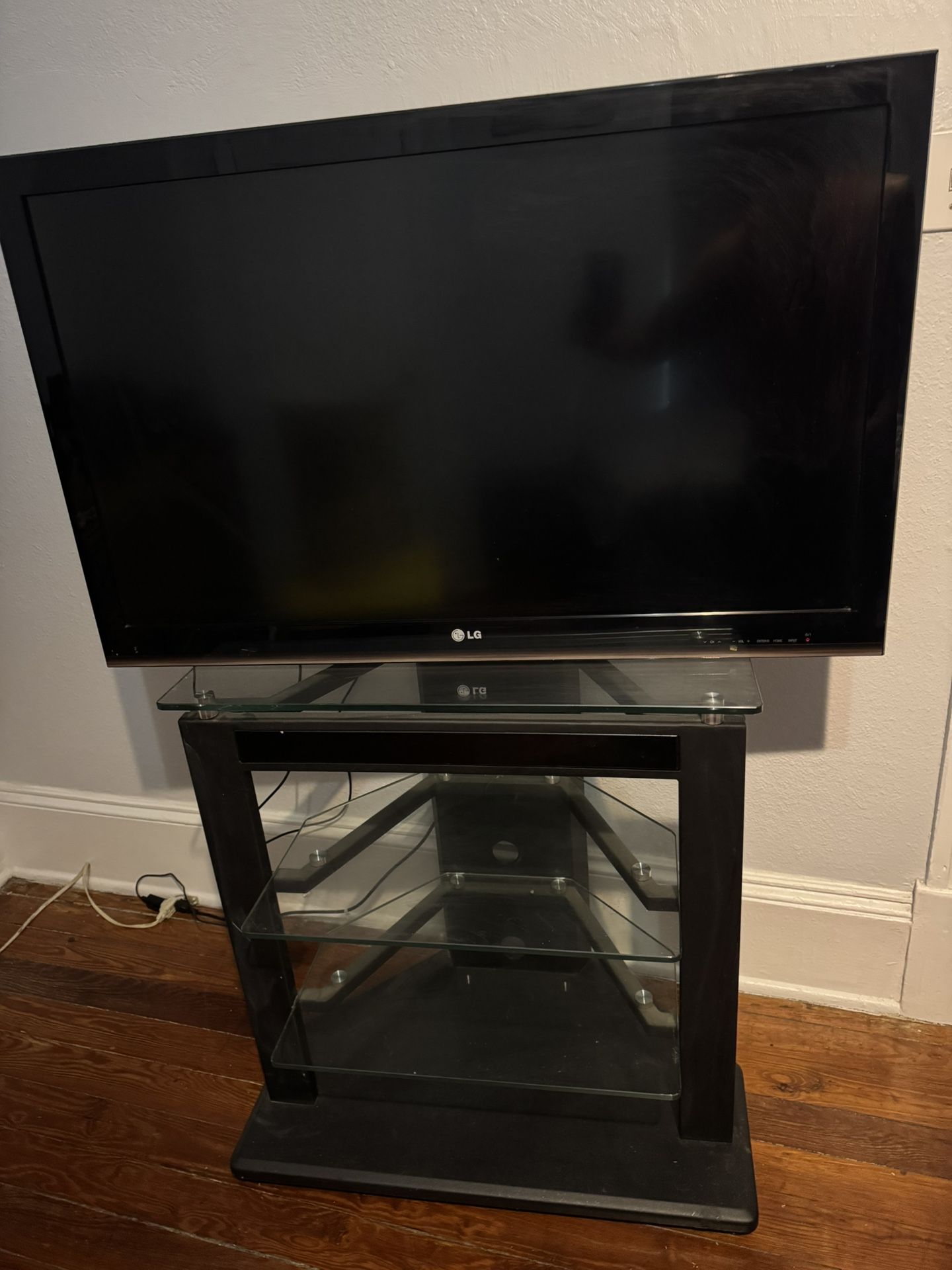 40 In Lg Tv With Stand