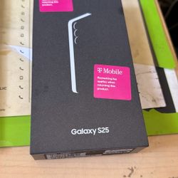 Samsung Galaxy S25 Metro PCs 