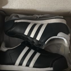Adidas 10c