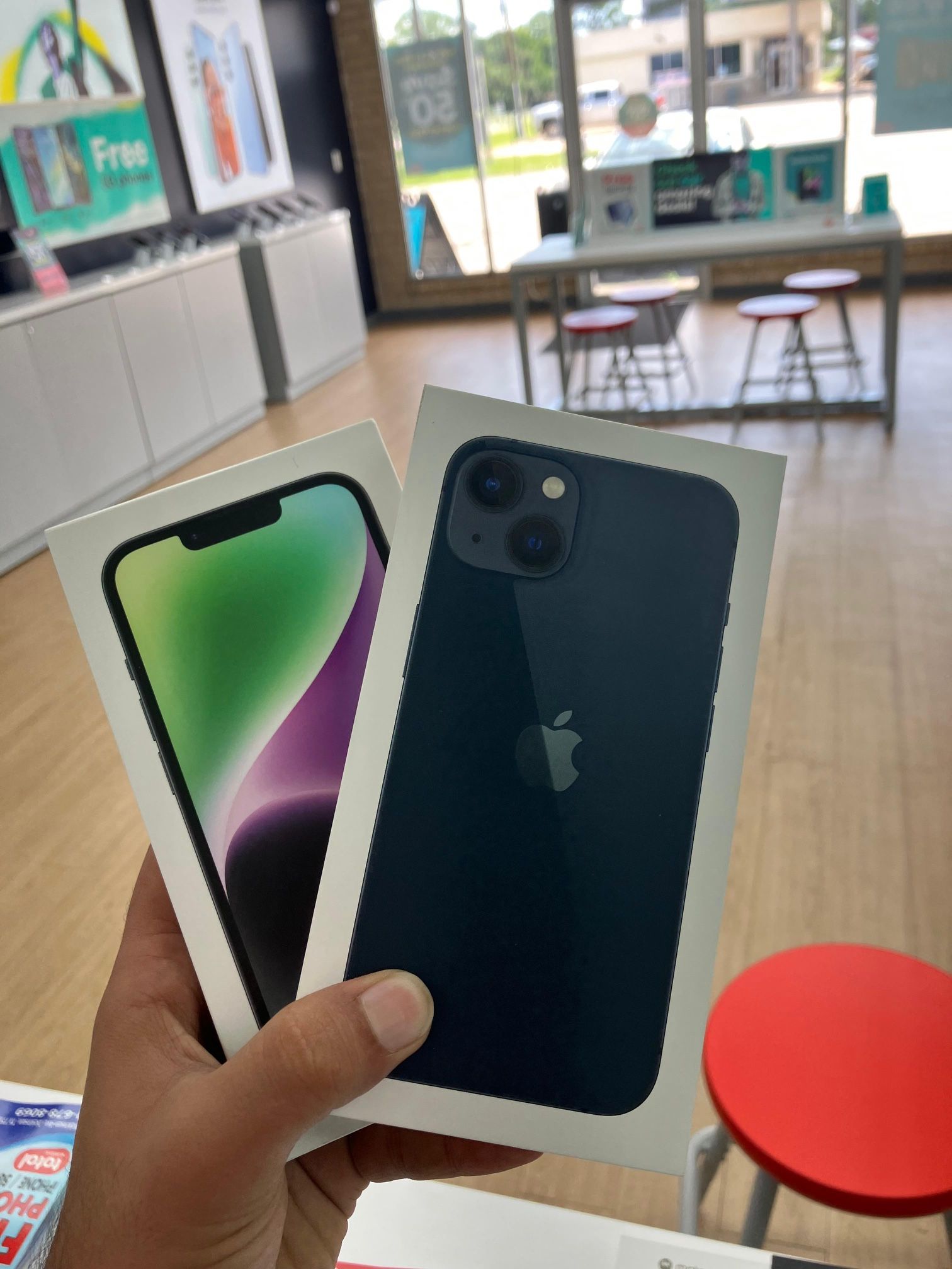 Iphone 13 On Special Just Form 179$ Including 3 Months Bill Paid