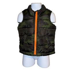 Kids Old Navy Frost Free Camo Puffer Vest Size: 18-24M   