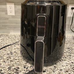Crux 3.7-Quart Touchscreen Air Fryer 