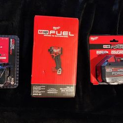 M18 FUEL SURGE 18V Lithium-Ion Brushless Cordless 1/4 in. Hex Impact Driver W (2) Batterys 