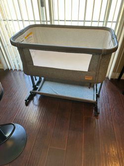 AMKE G607 Baby Bassinet Side Sleeper – Gray | Great Condition
