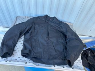 Padded motorcycle jacket from Tourmaster: Koraza