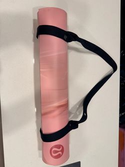 Lululemon yoga mat