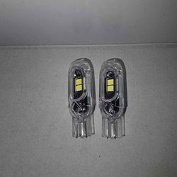 Bright T10 / T15 strobe always flashing type 6000k. Can Be Used For reverse lights. 