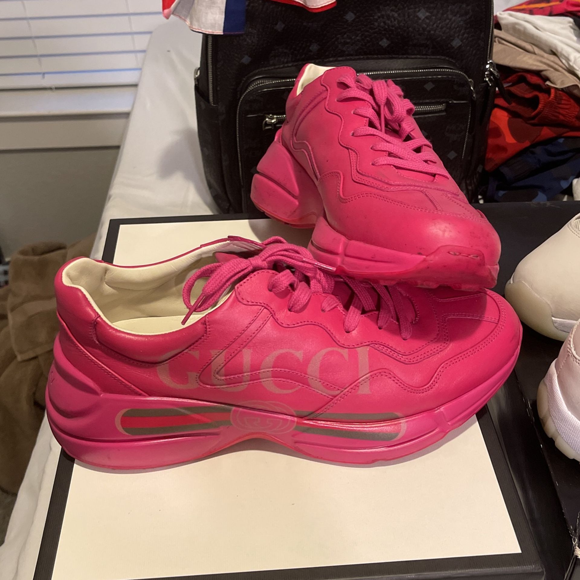 Gucci Sneakers /Apollo Box Pink/size 10