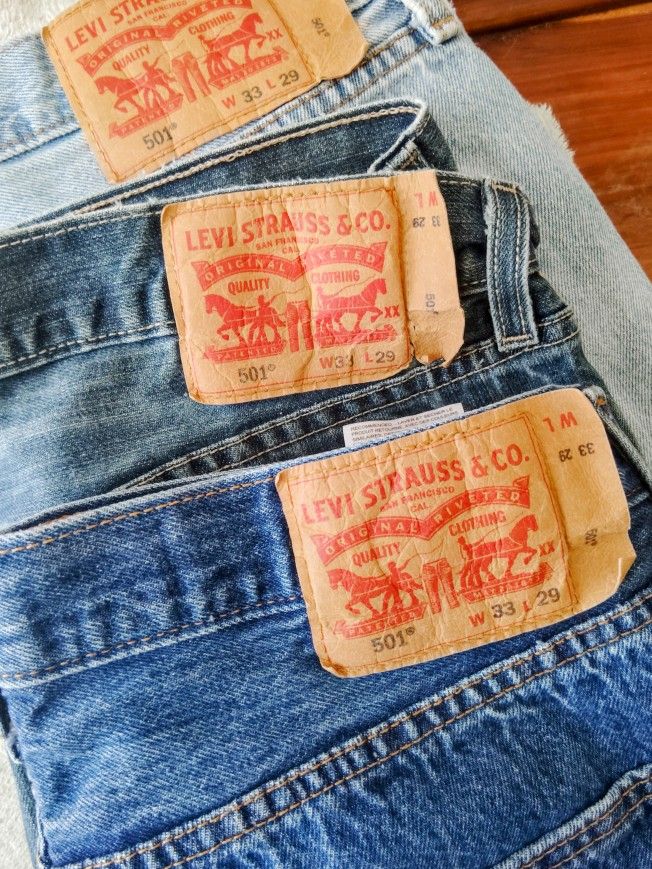 Levi Strauss & Co 33 X 29