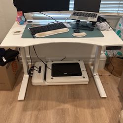 White Standing Desk (Fully Brand)