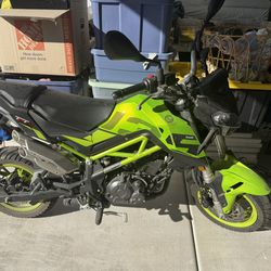 2020 Benelli TNT 135