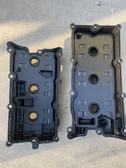 G35 Valve Covers With Oil Cap