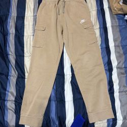 Nike Cargo Sweatpants Beige