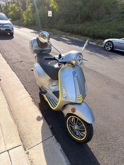 2021 Vespa Electric Like New Only 1200k miles