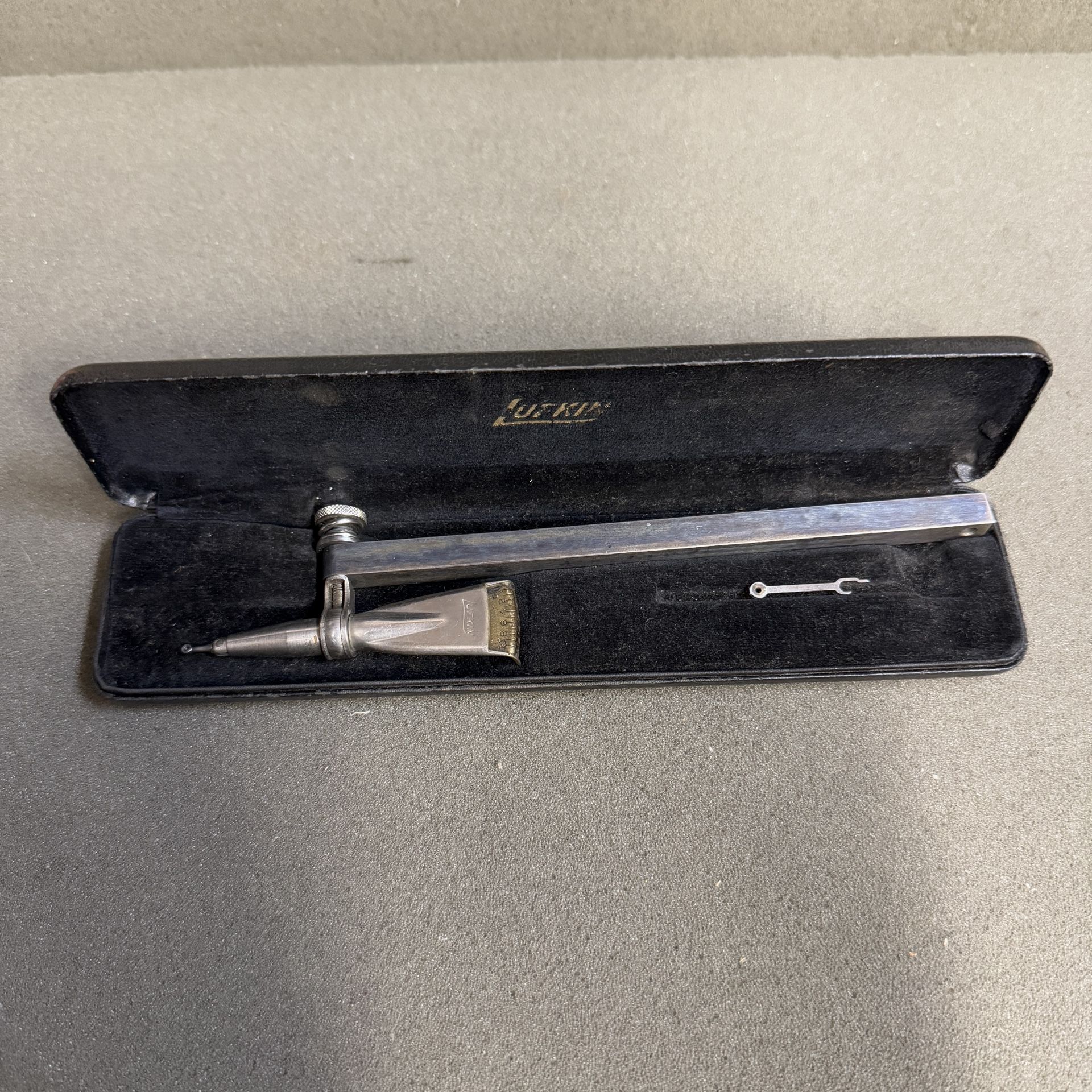 VINTAGE LUFKIN #199 MACHINIST SURFACE TEST INDICATOR