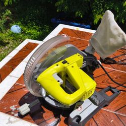 Ryobi Compound Saw