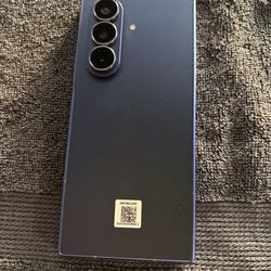 Samsung Z Fold 7 $1200