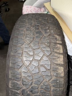 Single tire