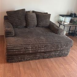 Oversized Chaise 