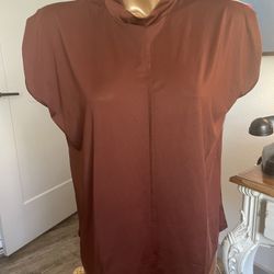 Chocolate blouse