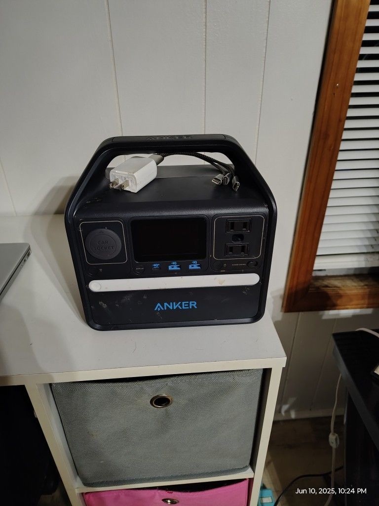 Anker 521 Portable Power Station