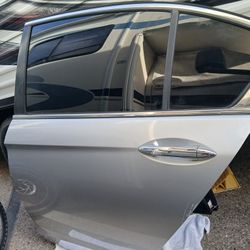 Honda Accord rear Door