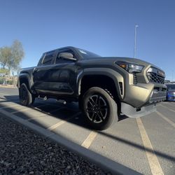 24-25TACOMA  .Readylift 3” Inch Lift Kit With  X Installation.  ( We Finance)