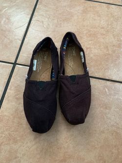 TOMS slip-on