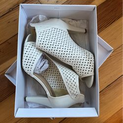 New Cushion Walk Heels By Avon