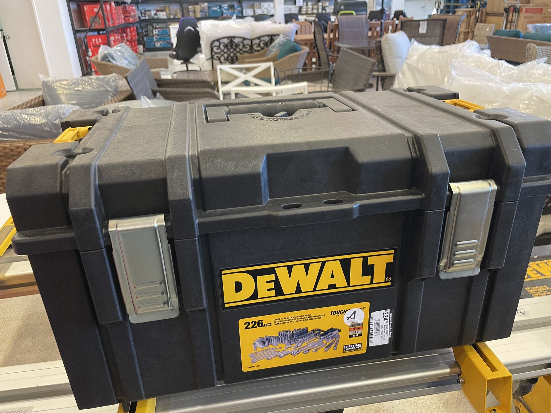 DEWALT Mechanics Tool Set (226-Piece) with TOUGHSYSTEM 22 in. Medium Tool Box….DWMT45226