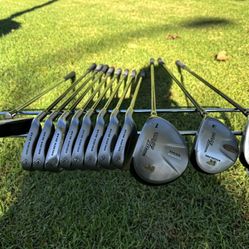 Golden Bear 12-Piece Golf Club Set – Graphite Shafts – Driver, Irons & Putter