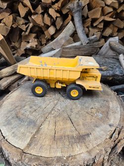 International Pay Hauler Toy Dump Truck