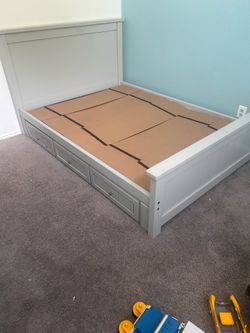 Full size Bed with mattress