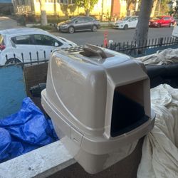Caja De Gato, 