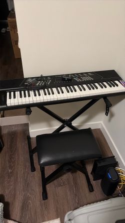RockJam 61-Key Keyboard with stand and bench