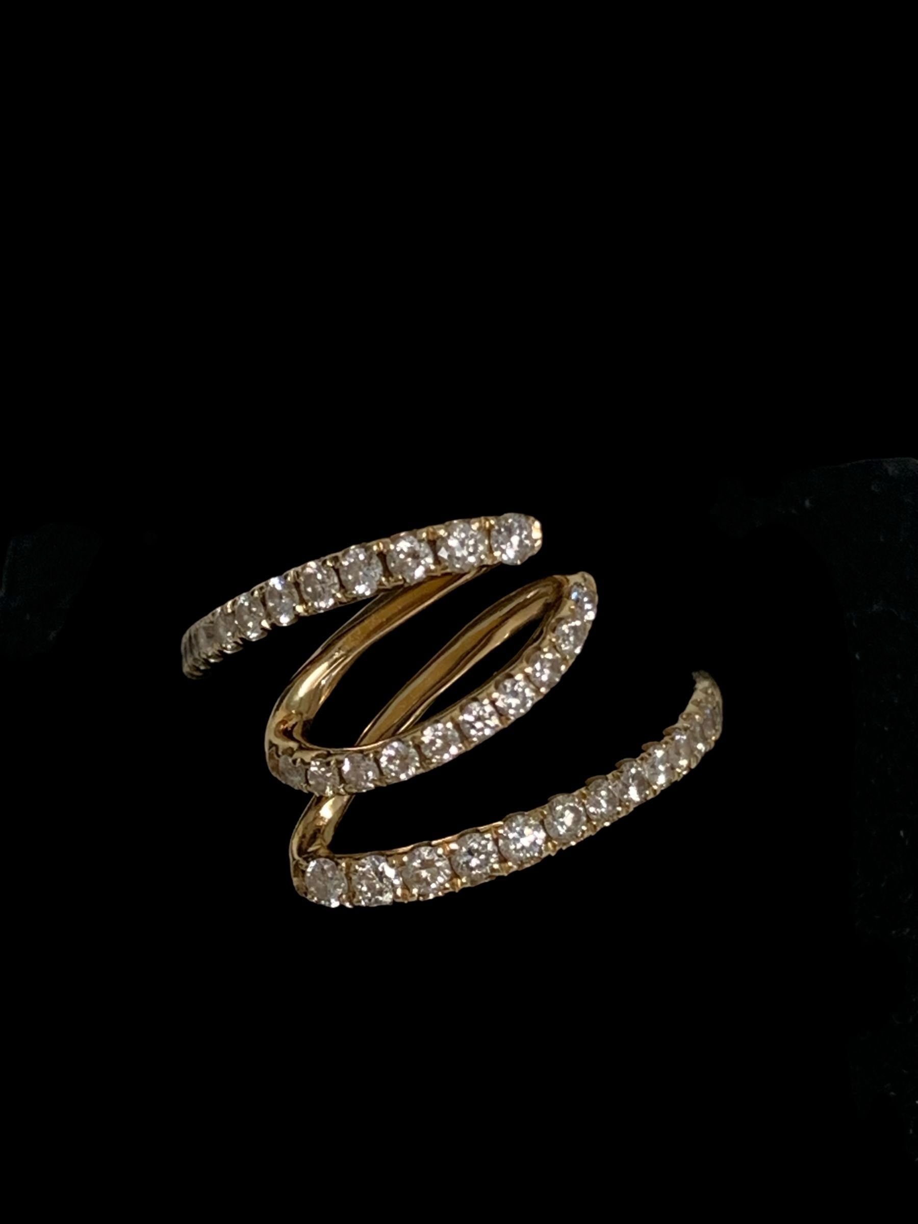 Gold diamond ring #31800