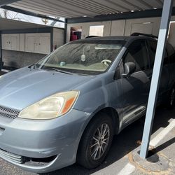 2005 Toyota Sienna
