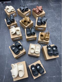Adidas Yeezy Slides - All Kids Sizes